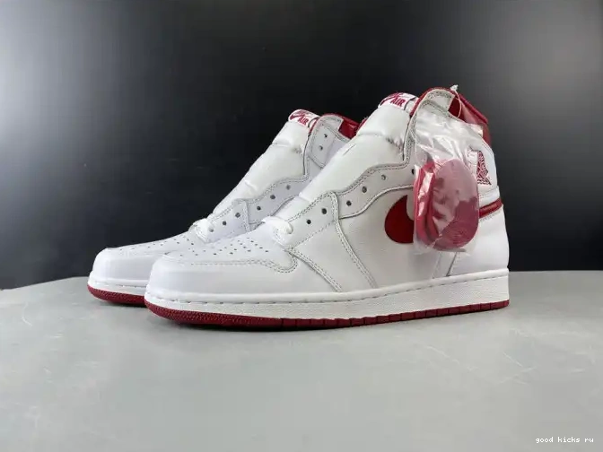 1 Metallic Air Retro 555088-103 Red (2017) Jordan 0423